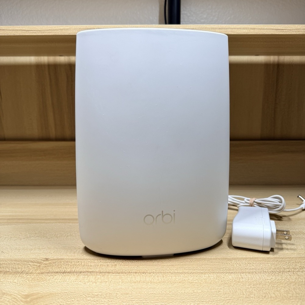 Netgear Orbi RBR50v2 Router Tri-Band Mesh Wi-Fi with Power Cord‎